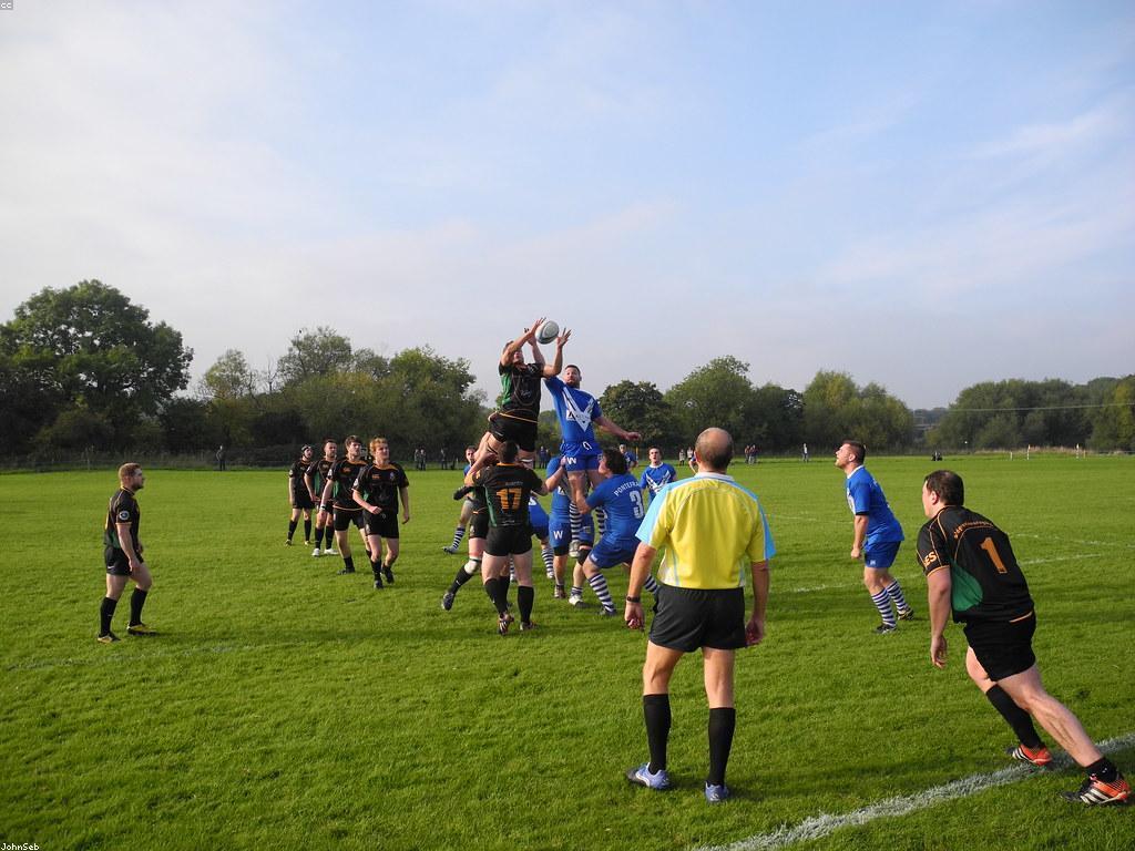 អន្តរប្រាជ្ញានៃកីឡាវាយប្រហារ